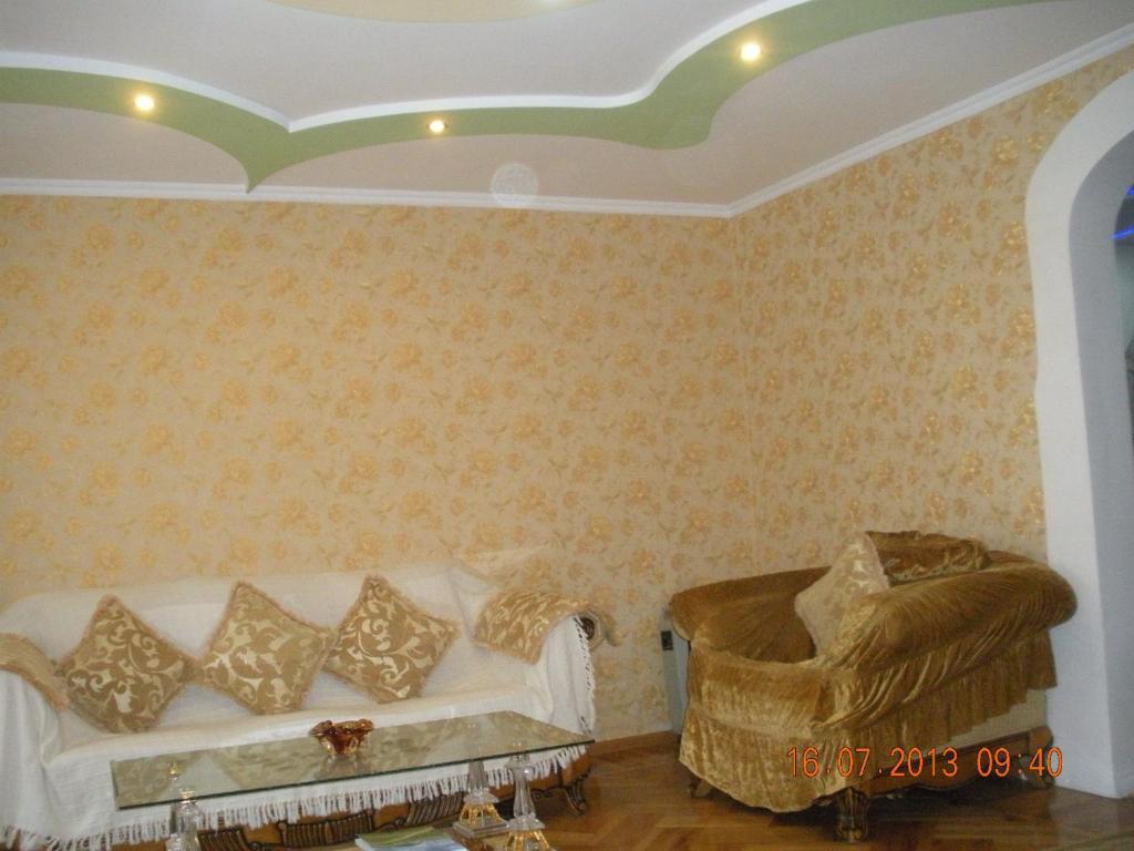Edemi Hotel Kutaisi Cameră foto