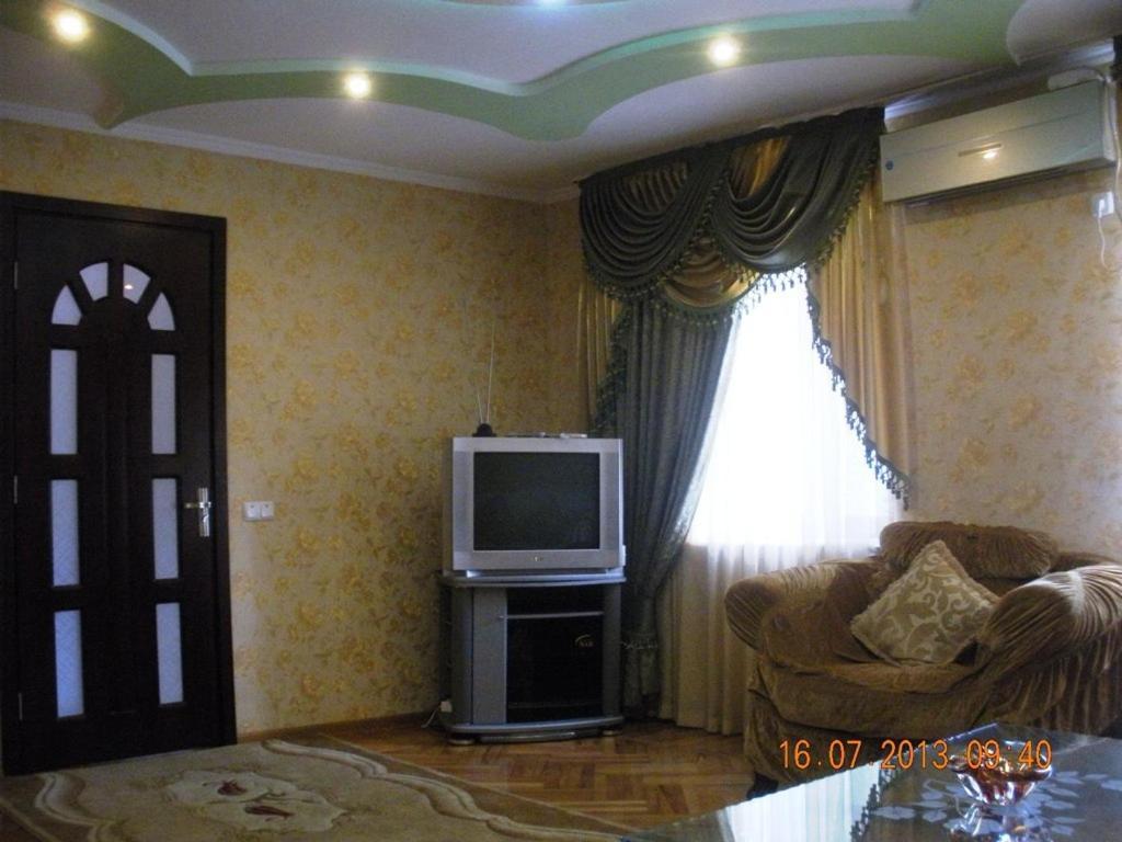 Edemi Hotel Kutaisi Cameră foto